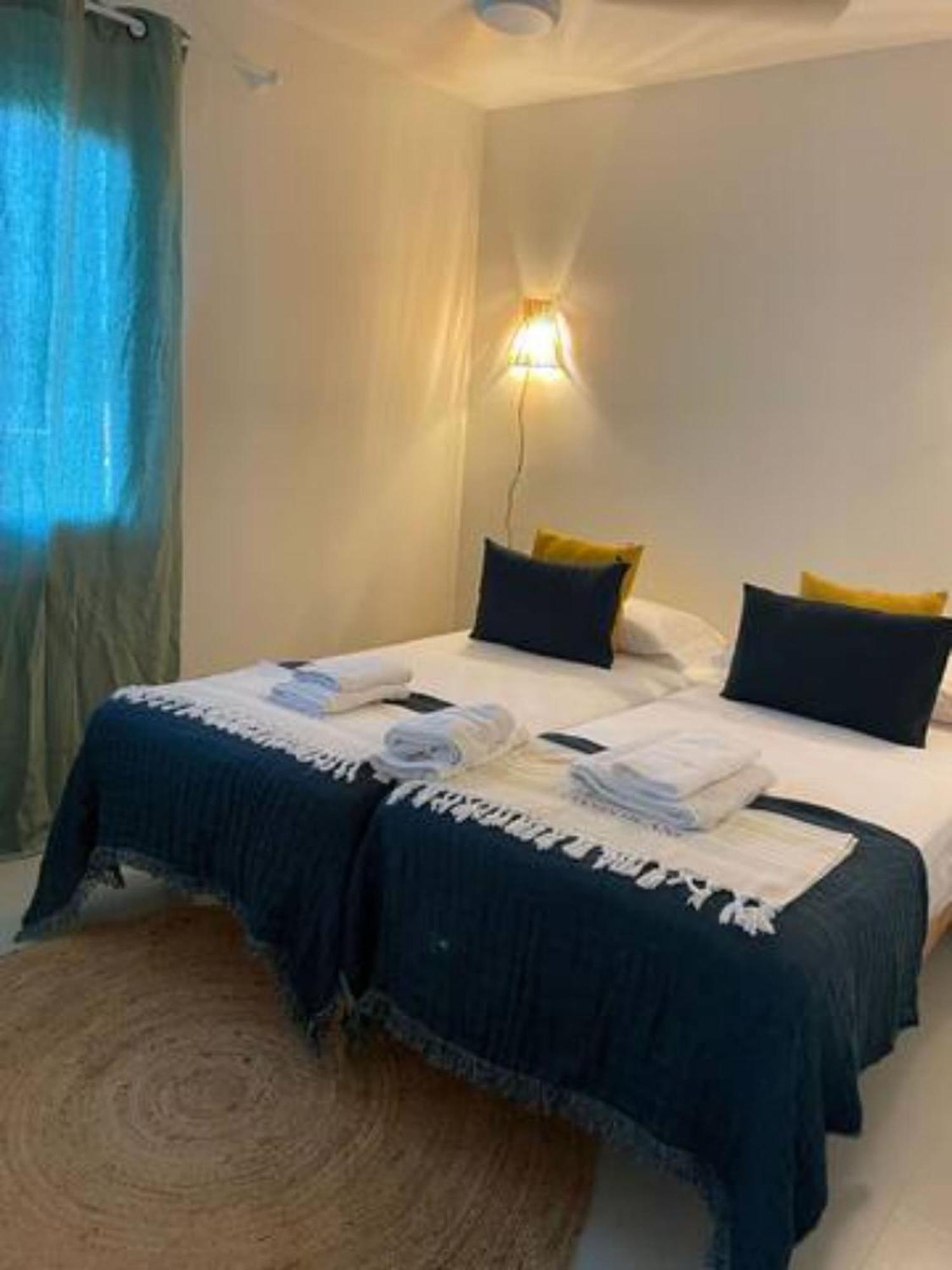 Appartement Arenal D'En Castell South Extérieur photo