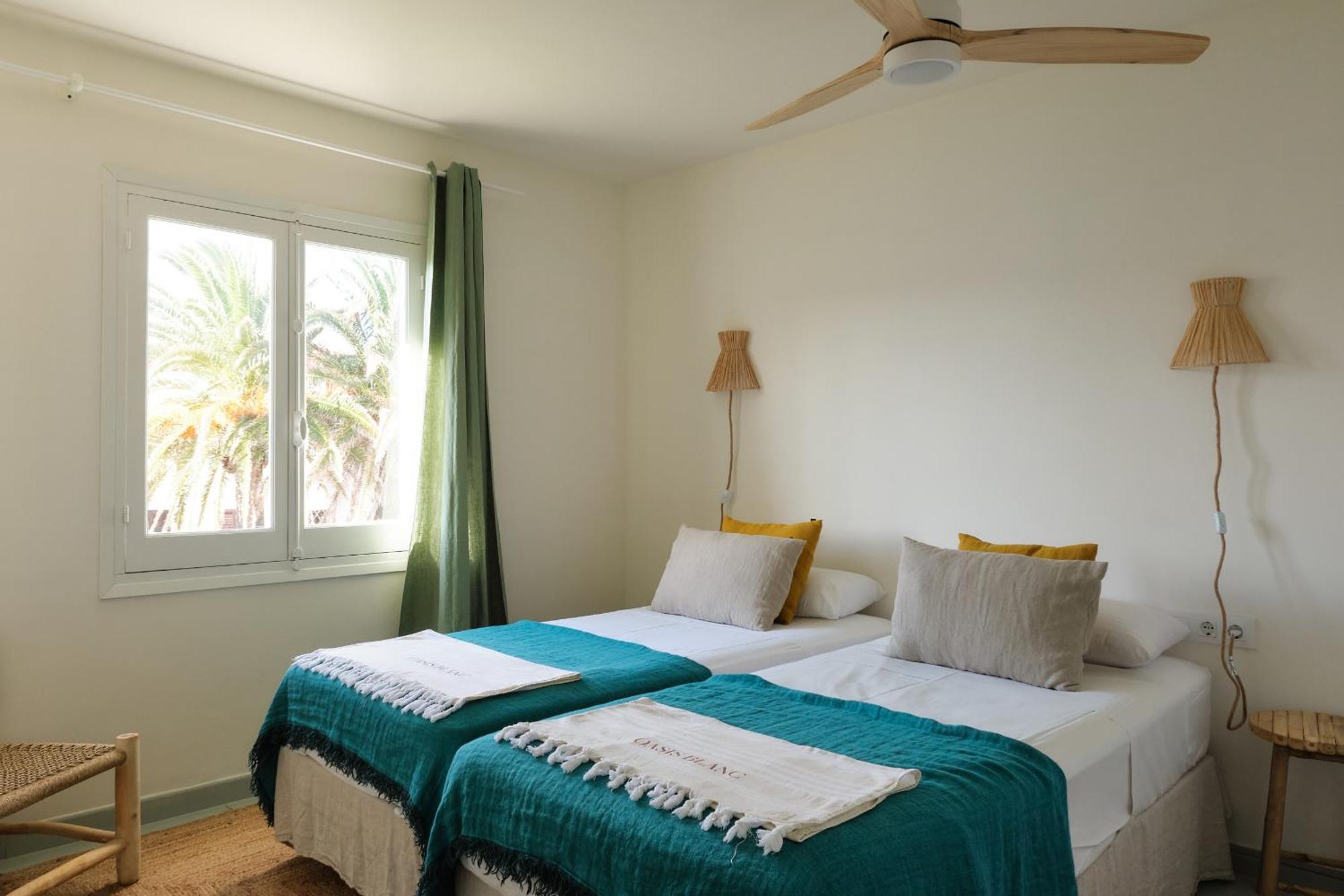 Appartement Arenal D'En Castell South Extérieur photo