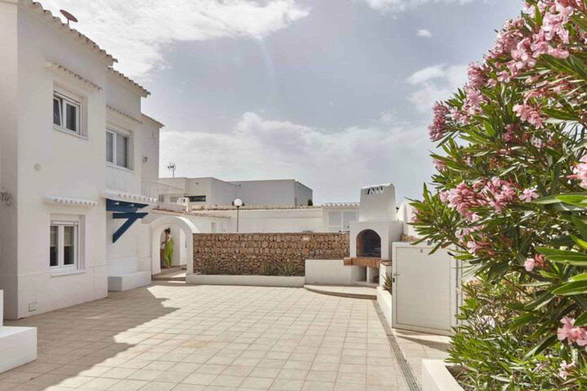 Appartement Arenal D'En Castell South Extérieur photo